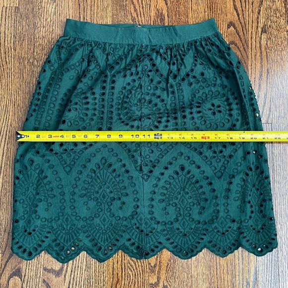 NWOT LOFT Eyelet Skirt - Picture 8 of 12